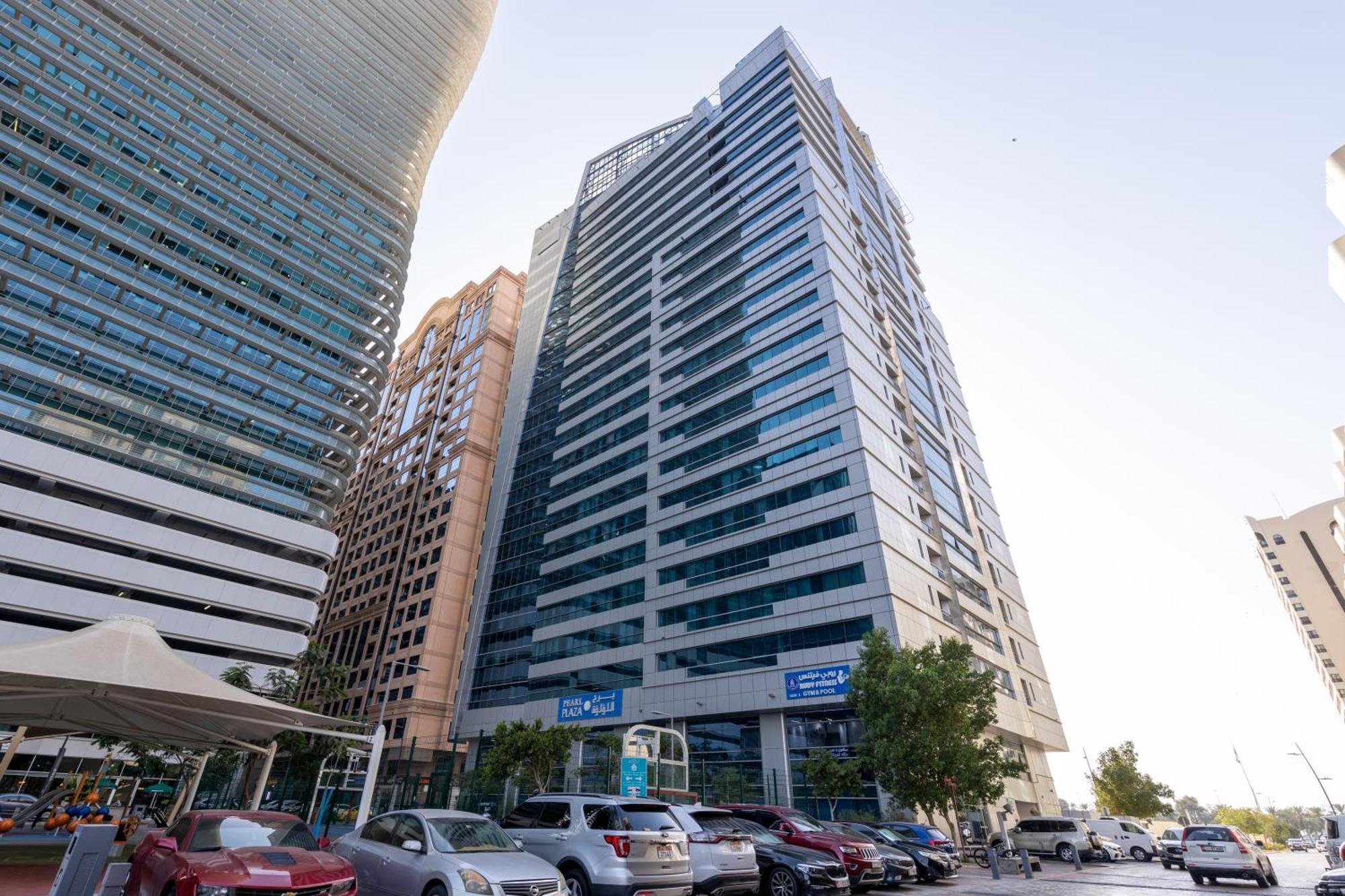 Best 2 Bedroom Apartment Beach Front Abu Dhabi Exteriör bild